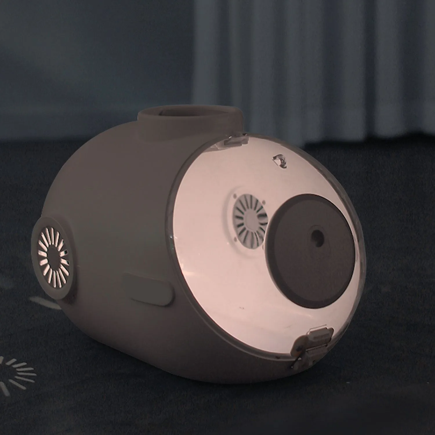24L Smart Pet Carrier w/ Ventilation & Night Light - FLOOFI