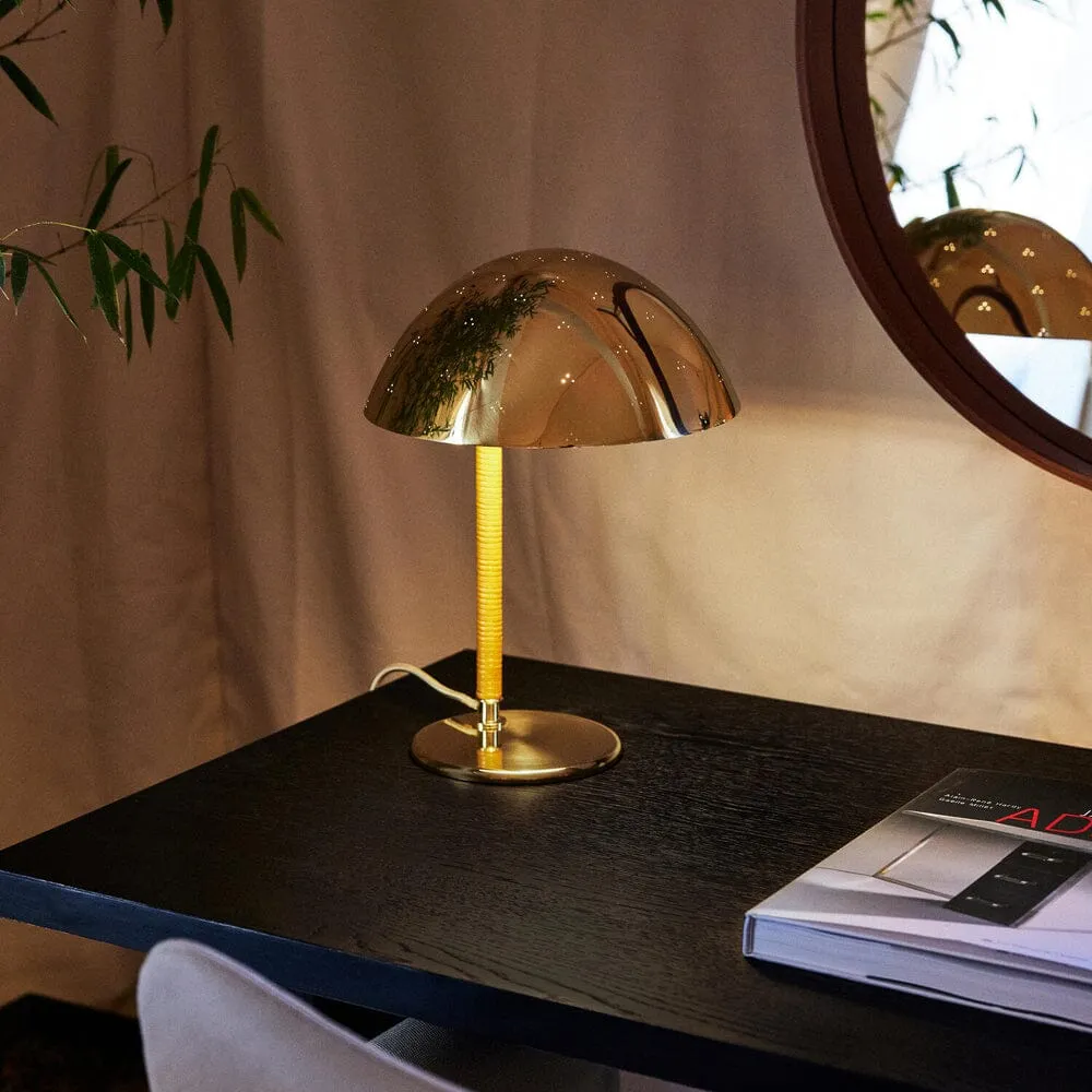 9209 Table Lamp