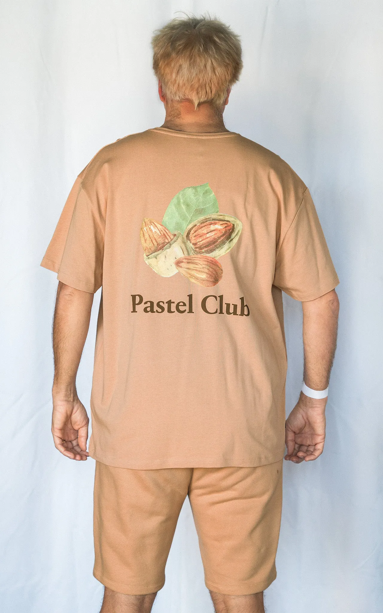 ALMOND PASTEL CLUB T-SHIRT