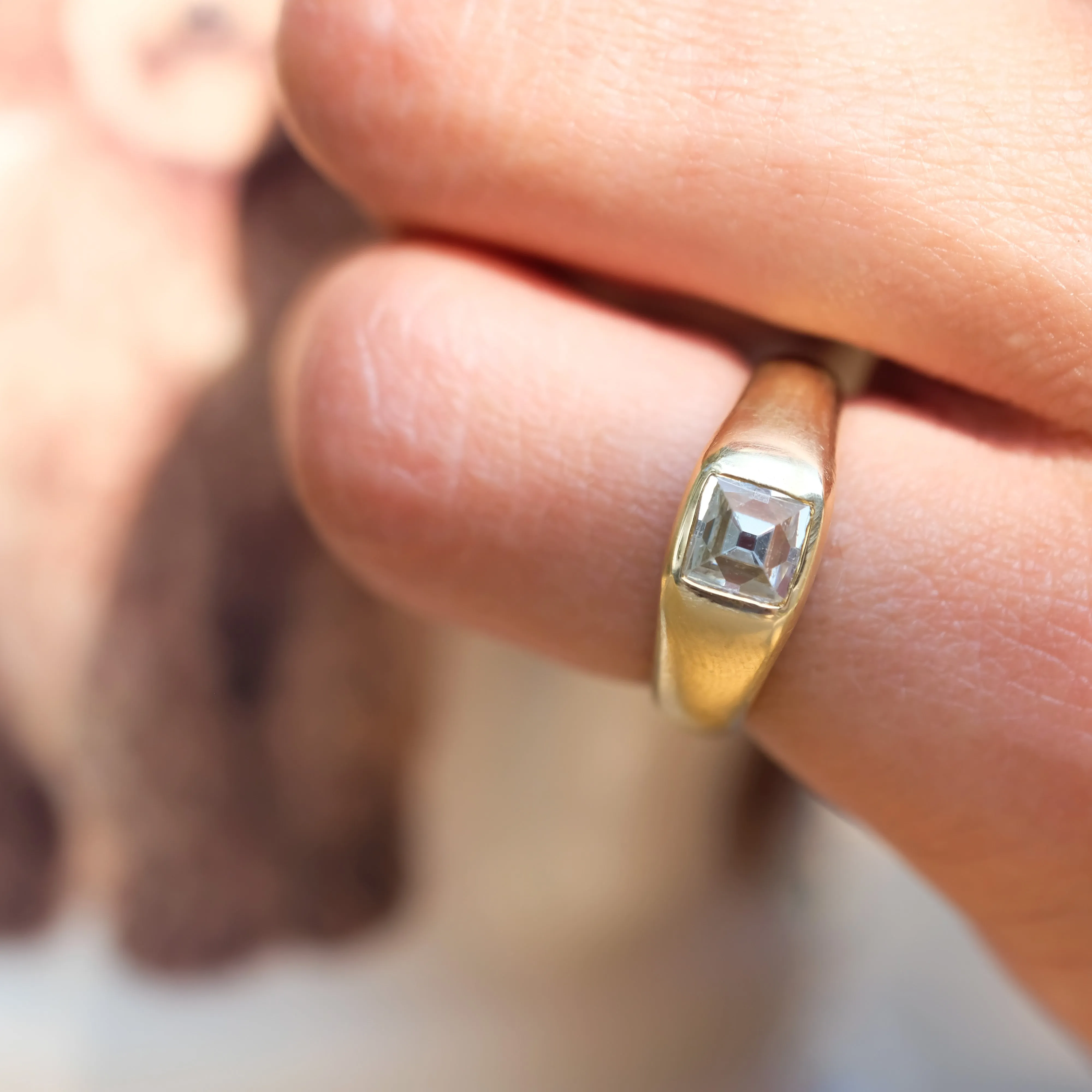 Ann table cut solitaire