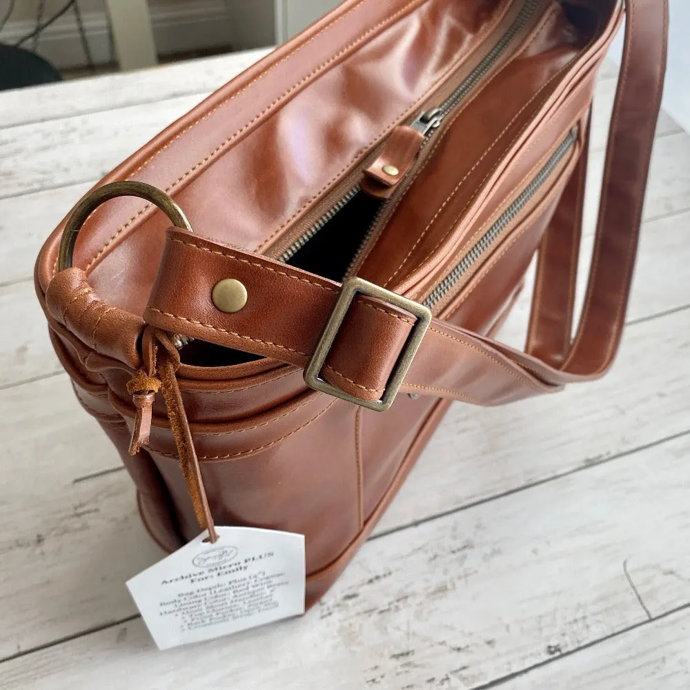 Archive Micro Plus in Cognac