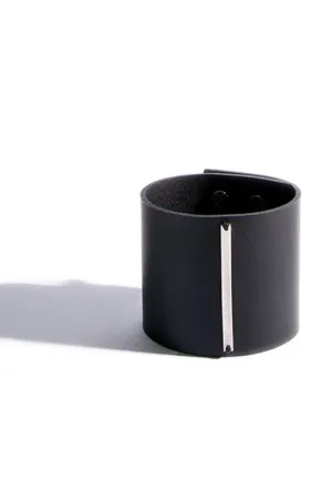 BAR I Cuff Silver