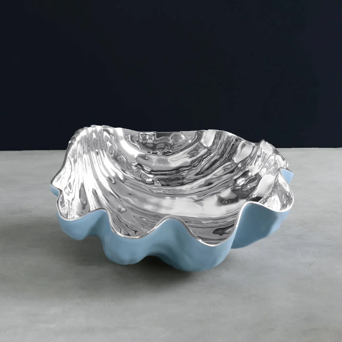 BEATRIZ BALL THANNI Shell Large Bowl (Blue and Silver)