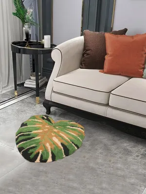 Big Leaves Design Tufted Polyester Rug | 1.6x1.3 ft