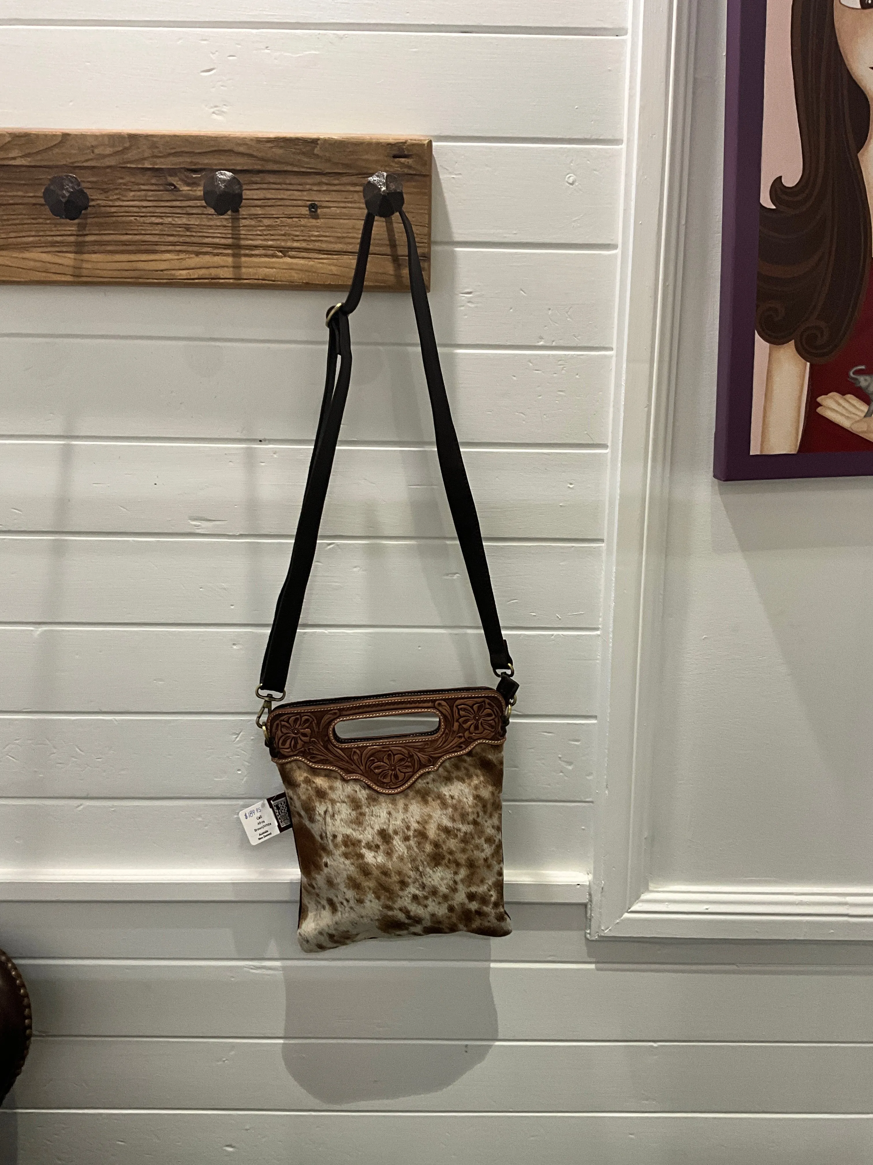 Cali Slingbag