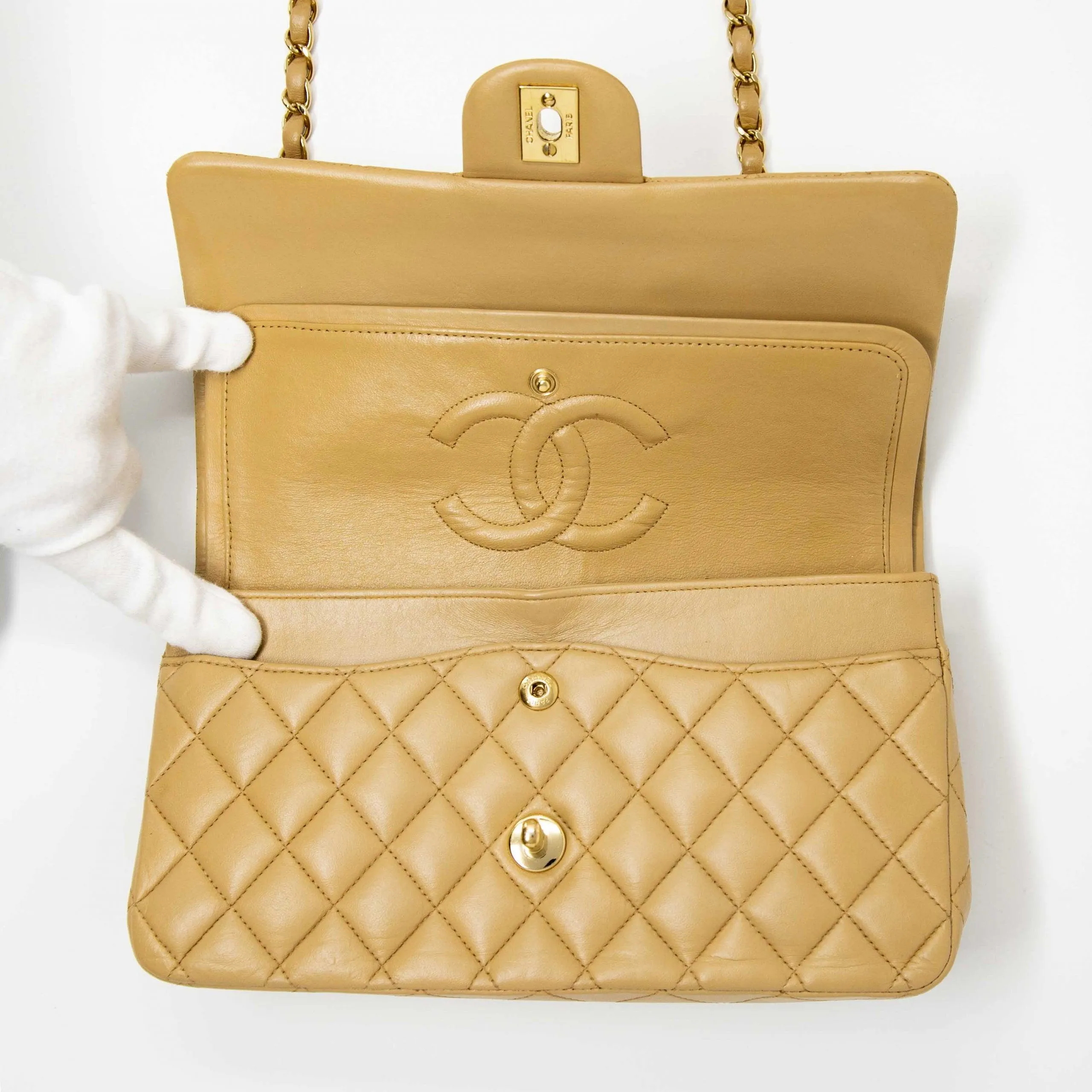 Chanel Beige Medium Vintage Classic Flap