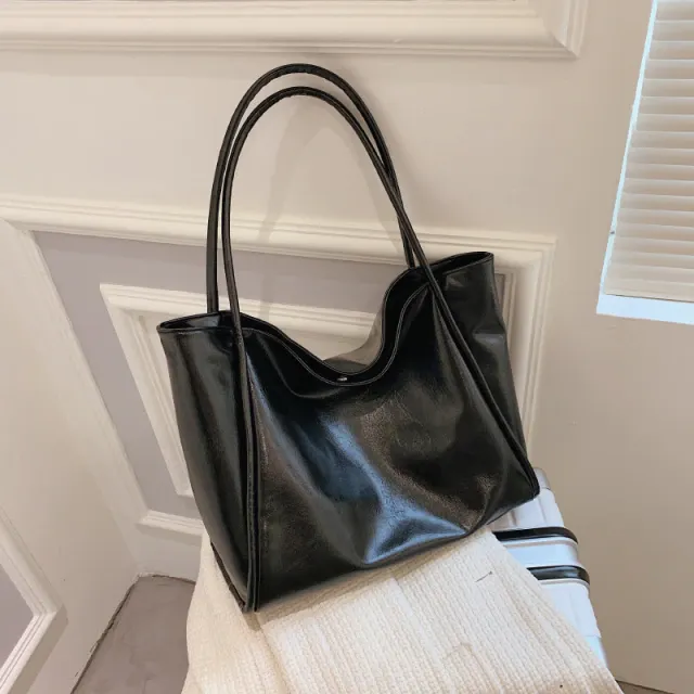 Columbo Women's Designer Shoulder Handbag