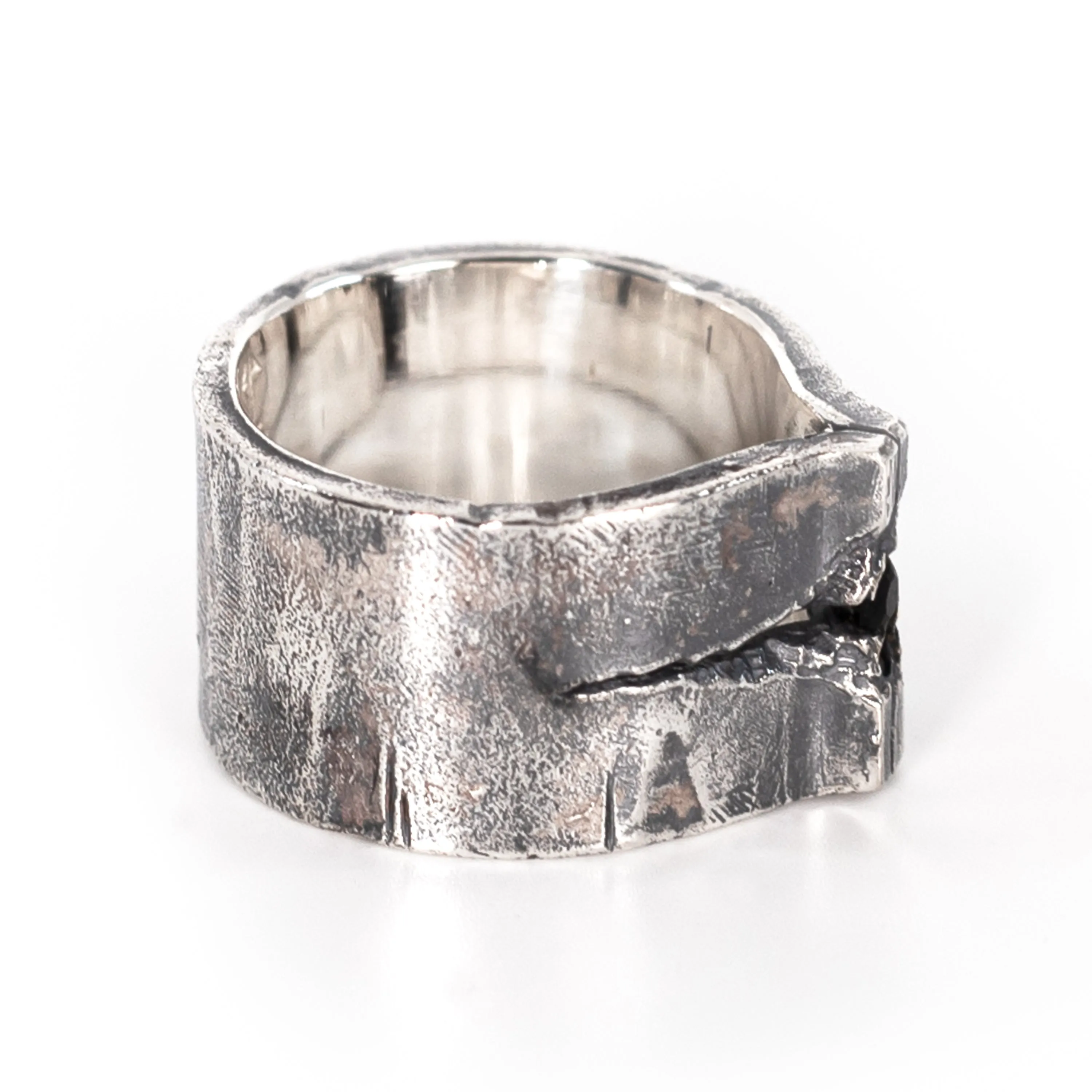 Crevice Diamond Ring