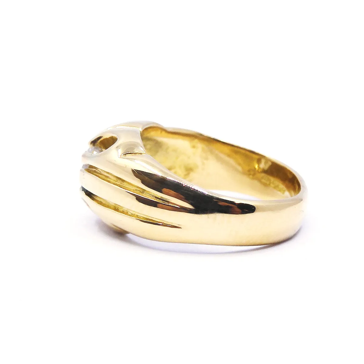 Diamond Signet Ring | Pre-Loved | 18K Yellow Gold