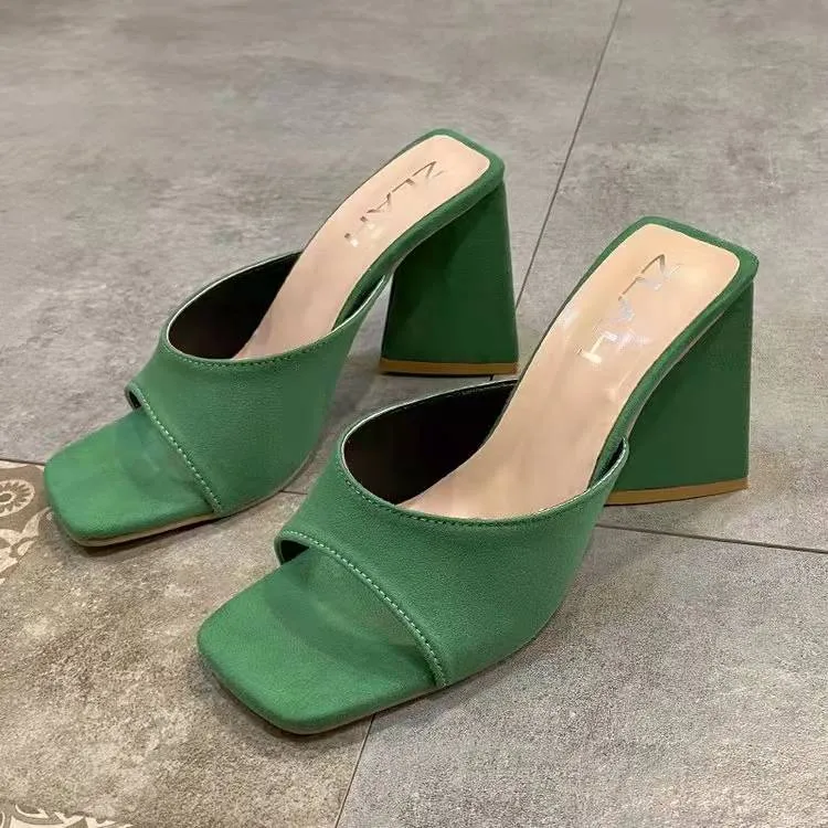 DUNNMALL  Cross Border Summer New plus Size Slippers Women's Fashion Square Toe Chunky Heel Leopard Sandals Wholesale