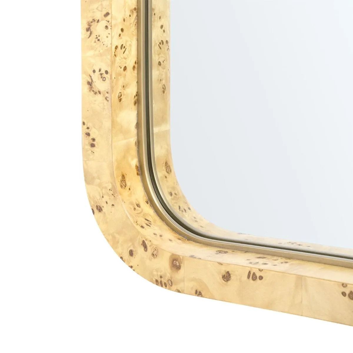 Emil Mirror