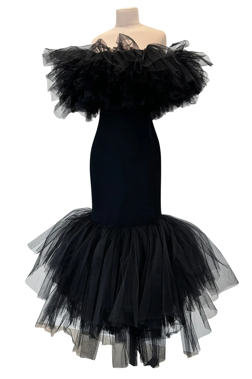 Fall 2020 Alessandra Rich Runway Look 22 in Black Strapless Dress w Tulle Bodice & Hem