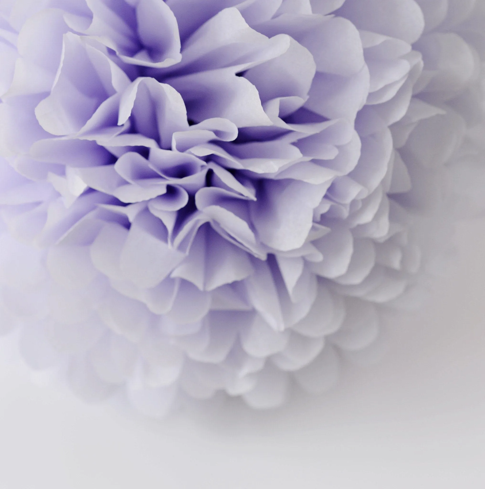Large size mist tissue paper pom pom