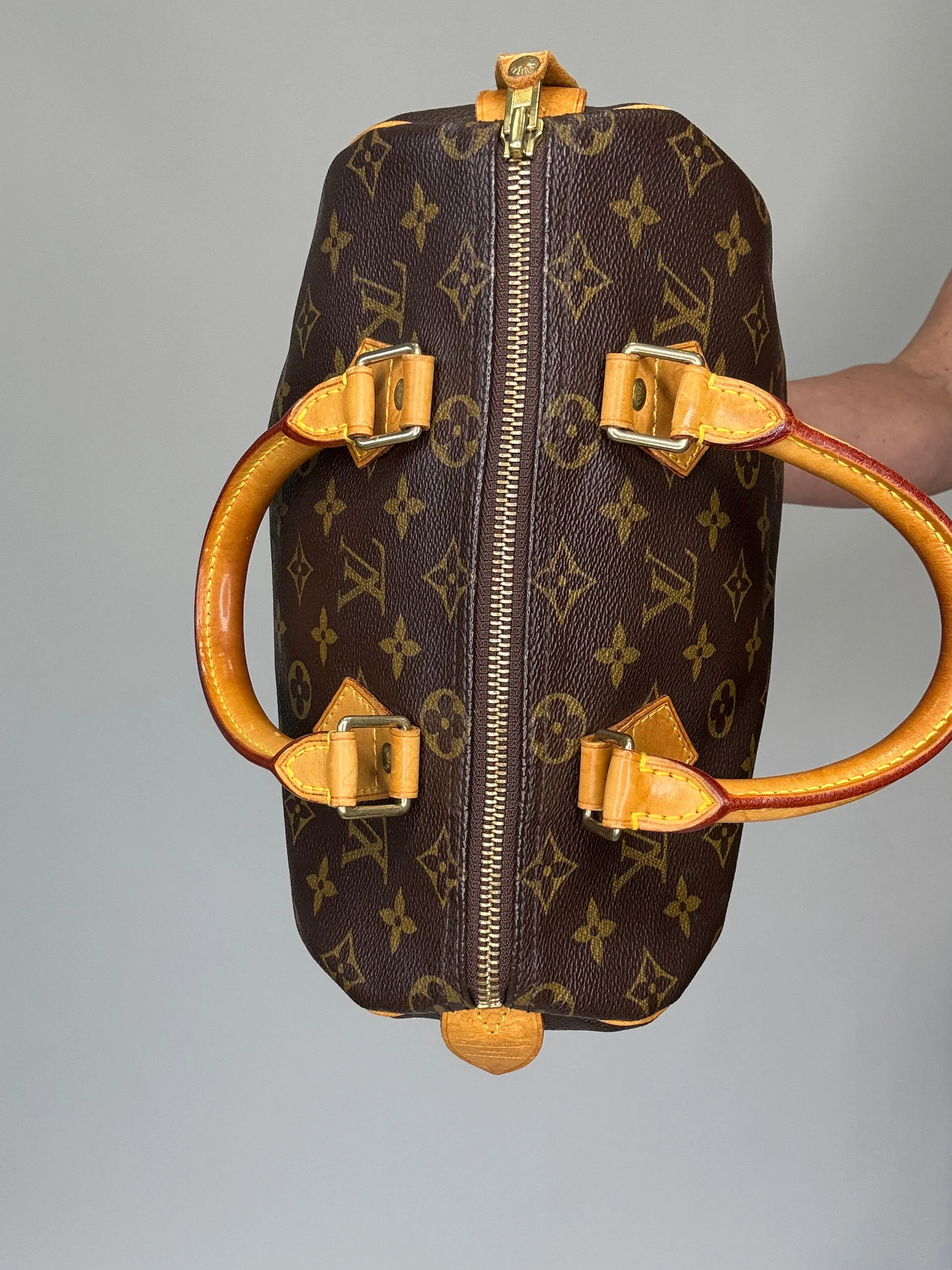 Louis Vuitton Vinage Speedy 25