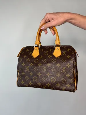 Louis Vuitton Vinage Speedy 25