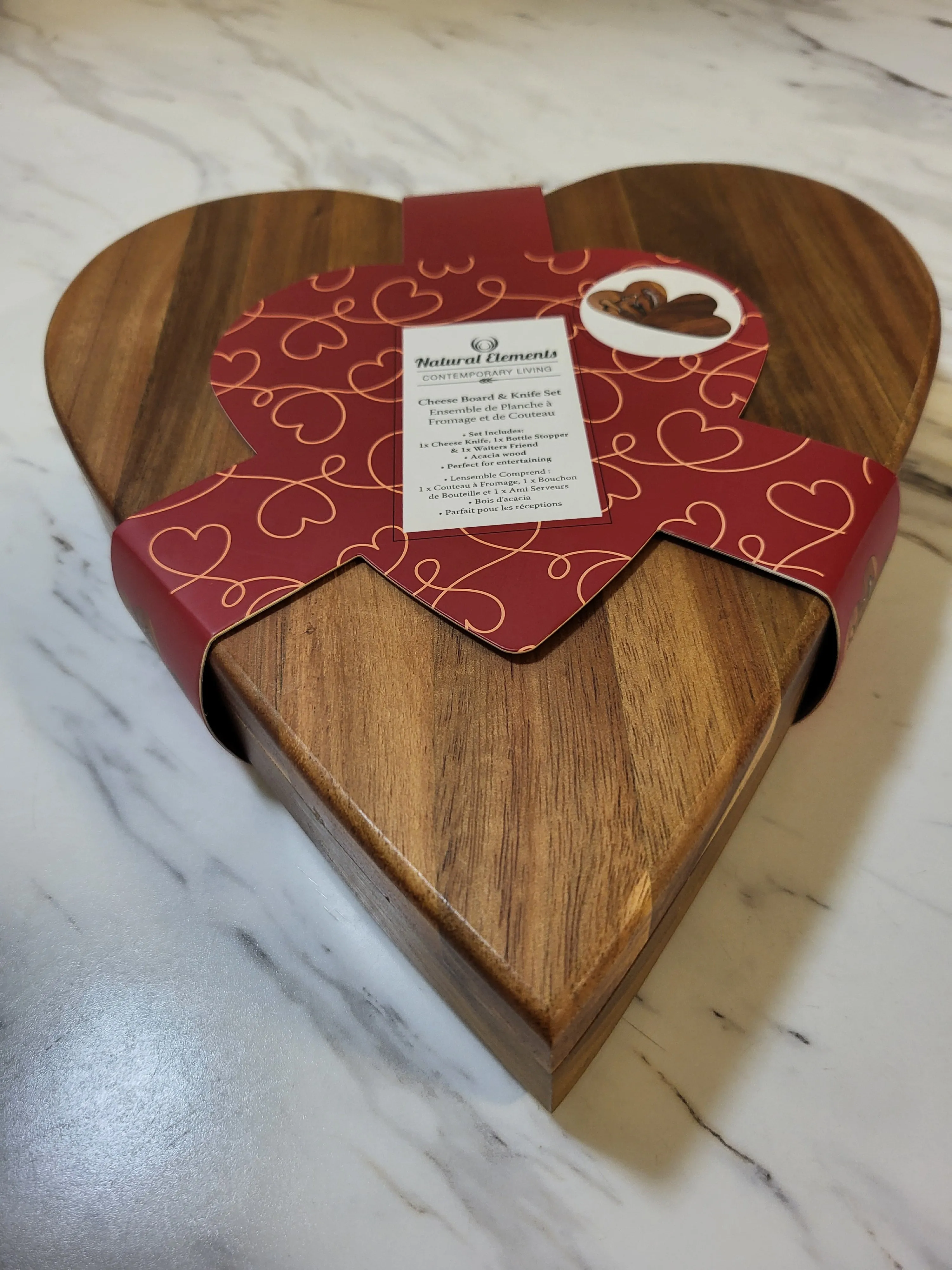 Natural Elements Contemporary Living Cheese Board & Knife Set