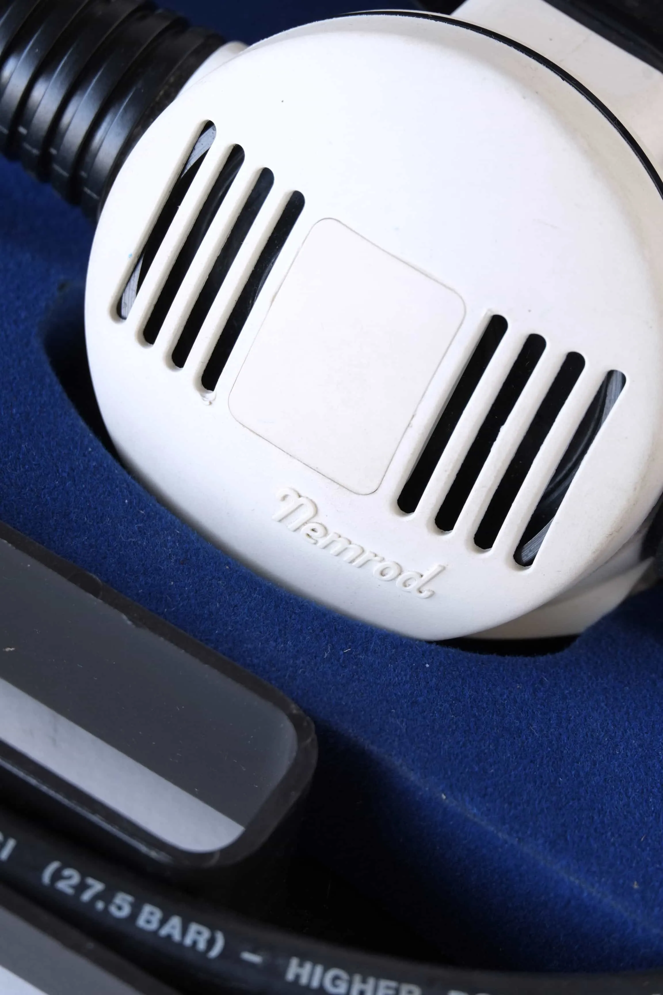 NEMROD Storm Diving Regulator