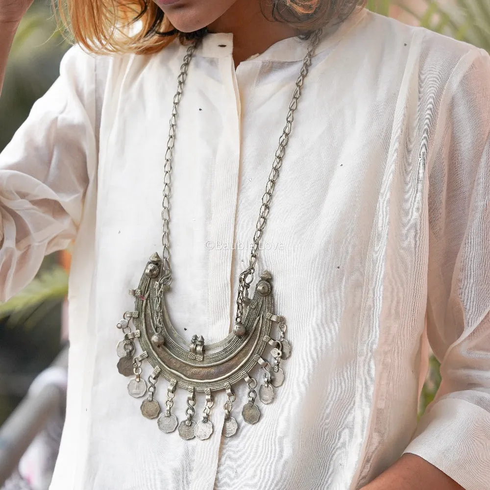Nivi Lambhani Necklace