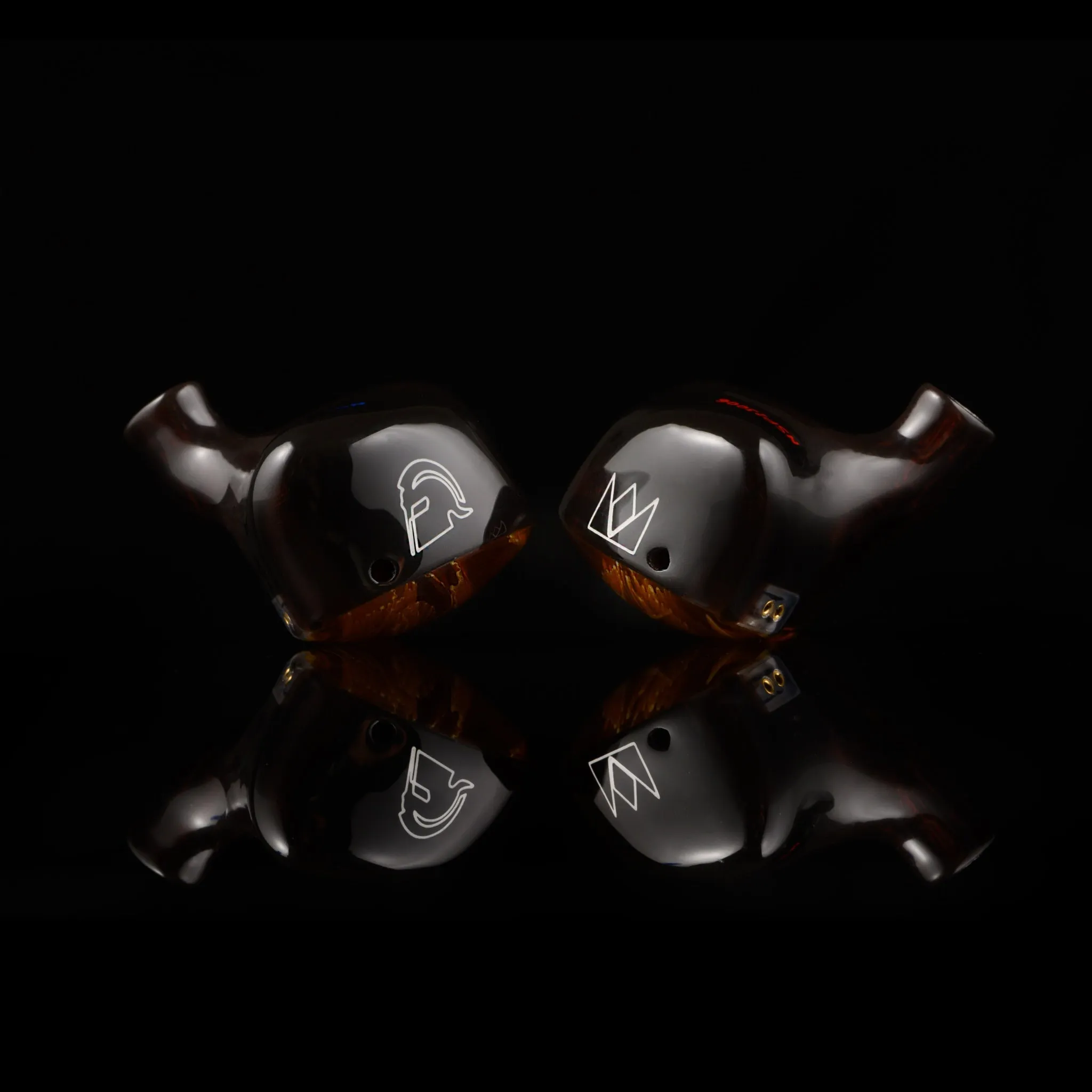 Noble Audio Spartacus | 6-Driver Hybrid Universal IEMs