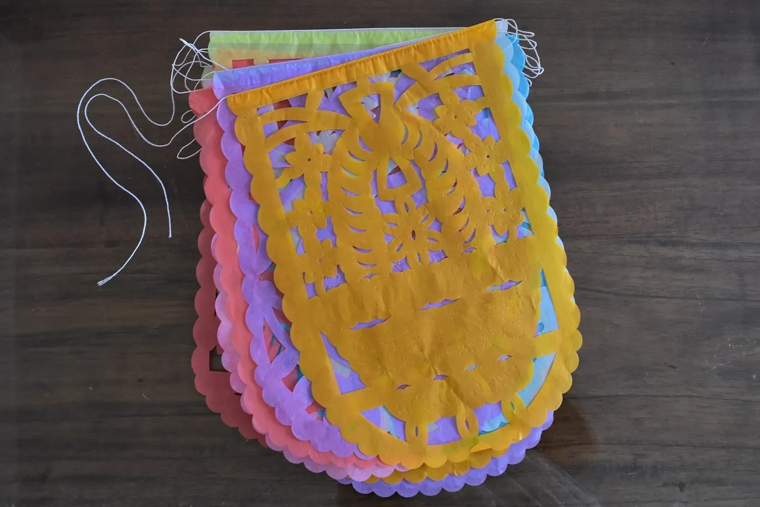 Pretty Pastel Papel Picado Party Bunting | 10 x 5m/16.4ft Pastel Coloured Garlands with 16 Medium Sized Flags