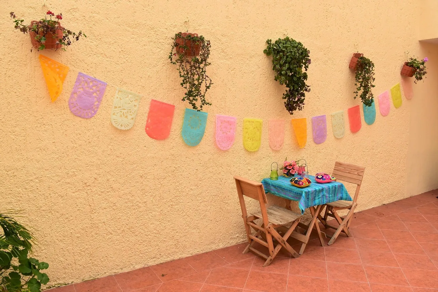Pretty Pastel Papel Picado Party Bunting | 10 x 5m/16.4ft Pastel Coloured Garlands with 16 Medium Sized Flags