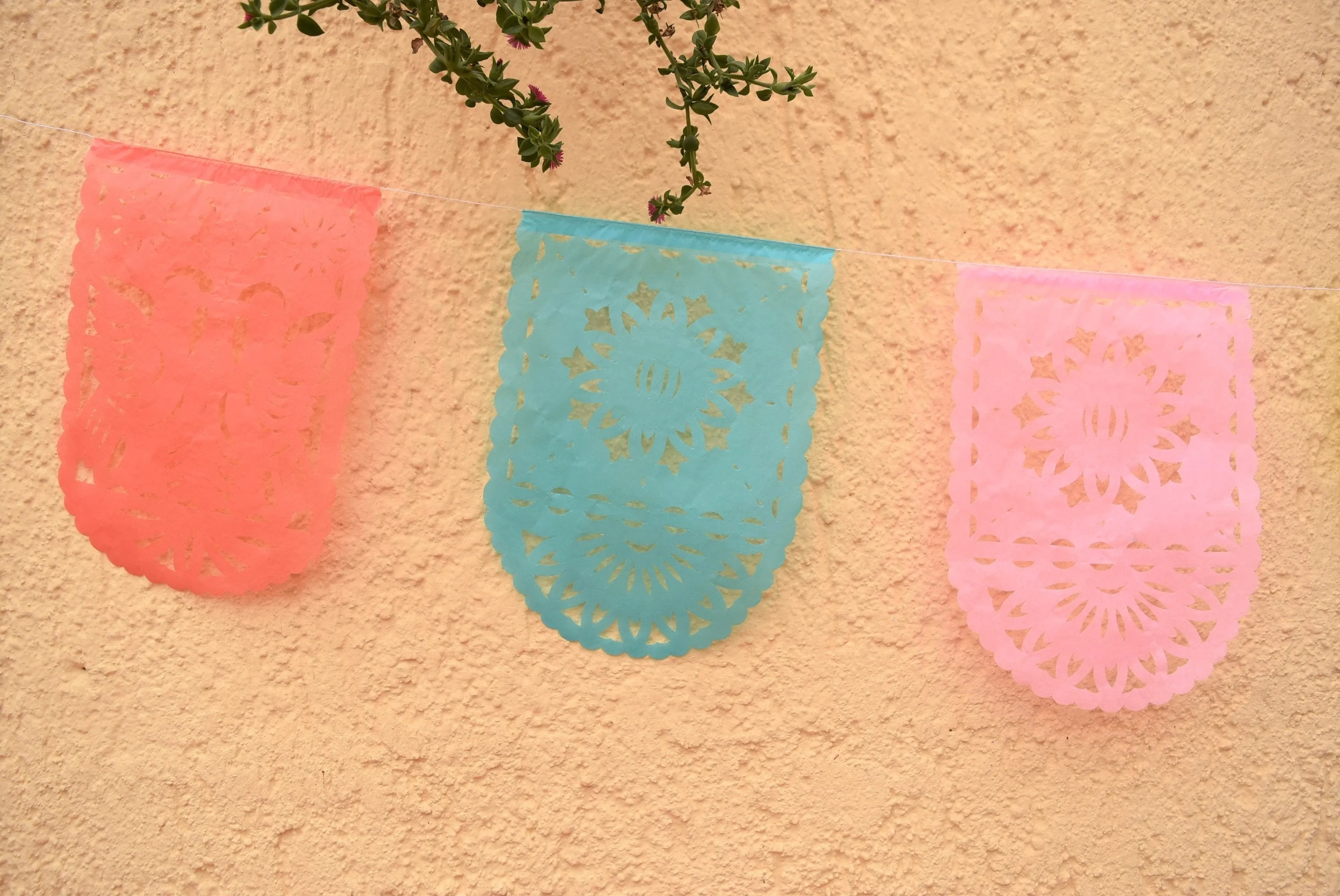 Pretty Pastel Papel Picado Party Bunting | 10 x 5m/16.4ft Pastel Coloured Garlands with 16 Medium Sized Flags