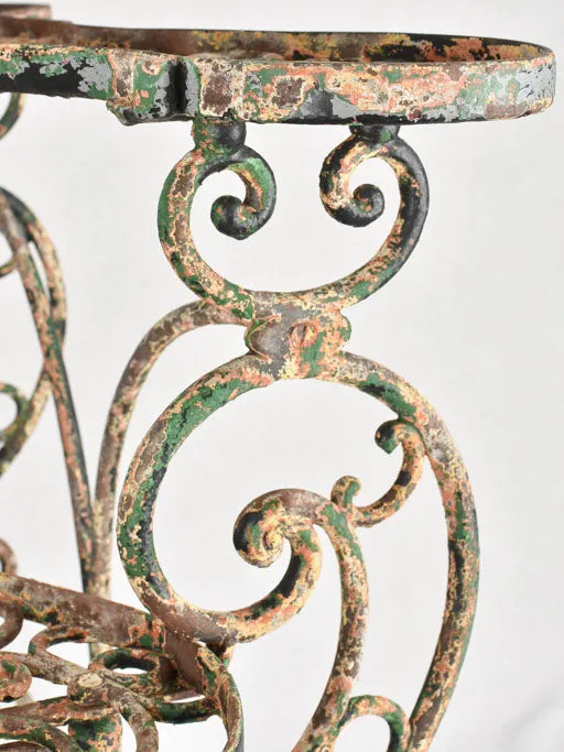 Rare 3 tier plant stand 19th-century 33½" wide