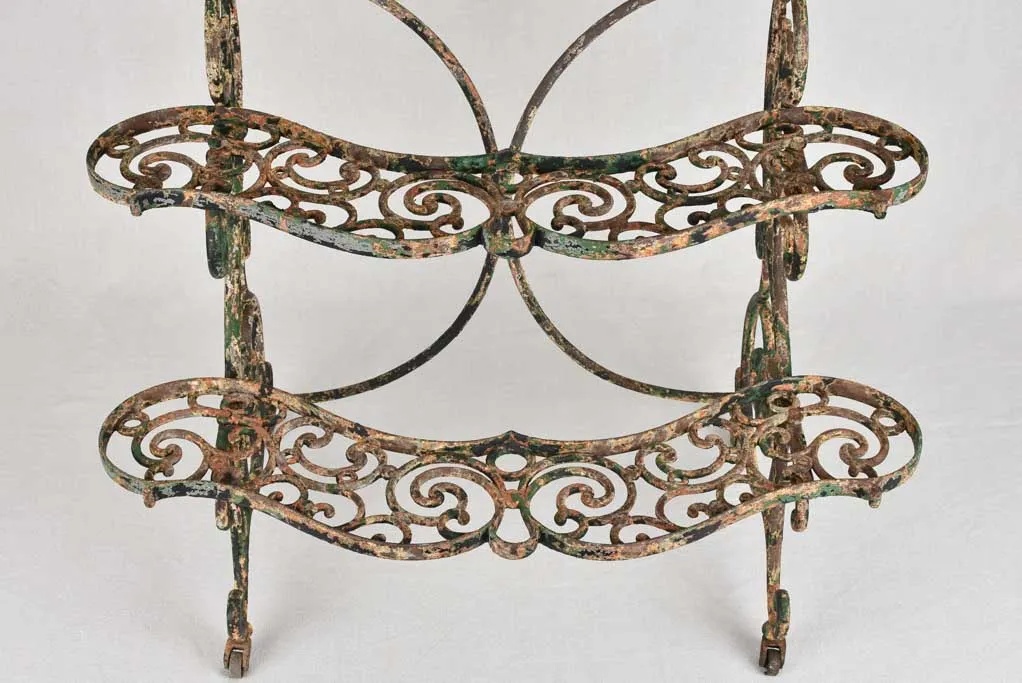 Rare 3 tier plant stand 19th-century 33½" wide