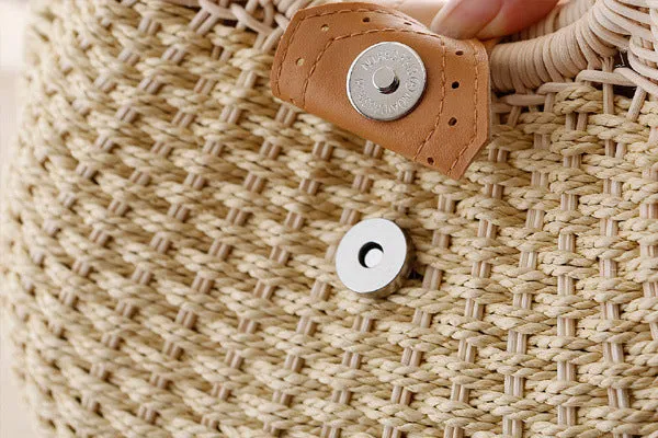Rattan handbag