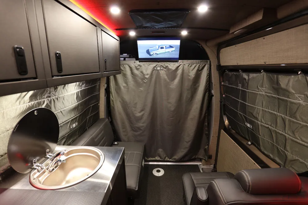 RB Touring Van - 170" 4x4