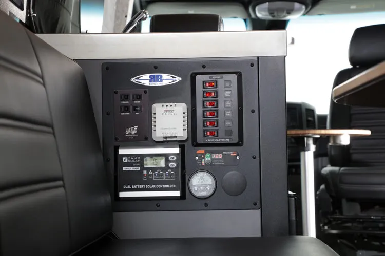 RB Touring Van  - Richie - 144" 4x4