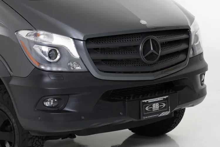 RB Touring Van  - Richie - 144" 4x4