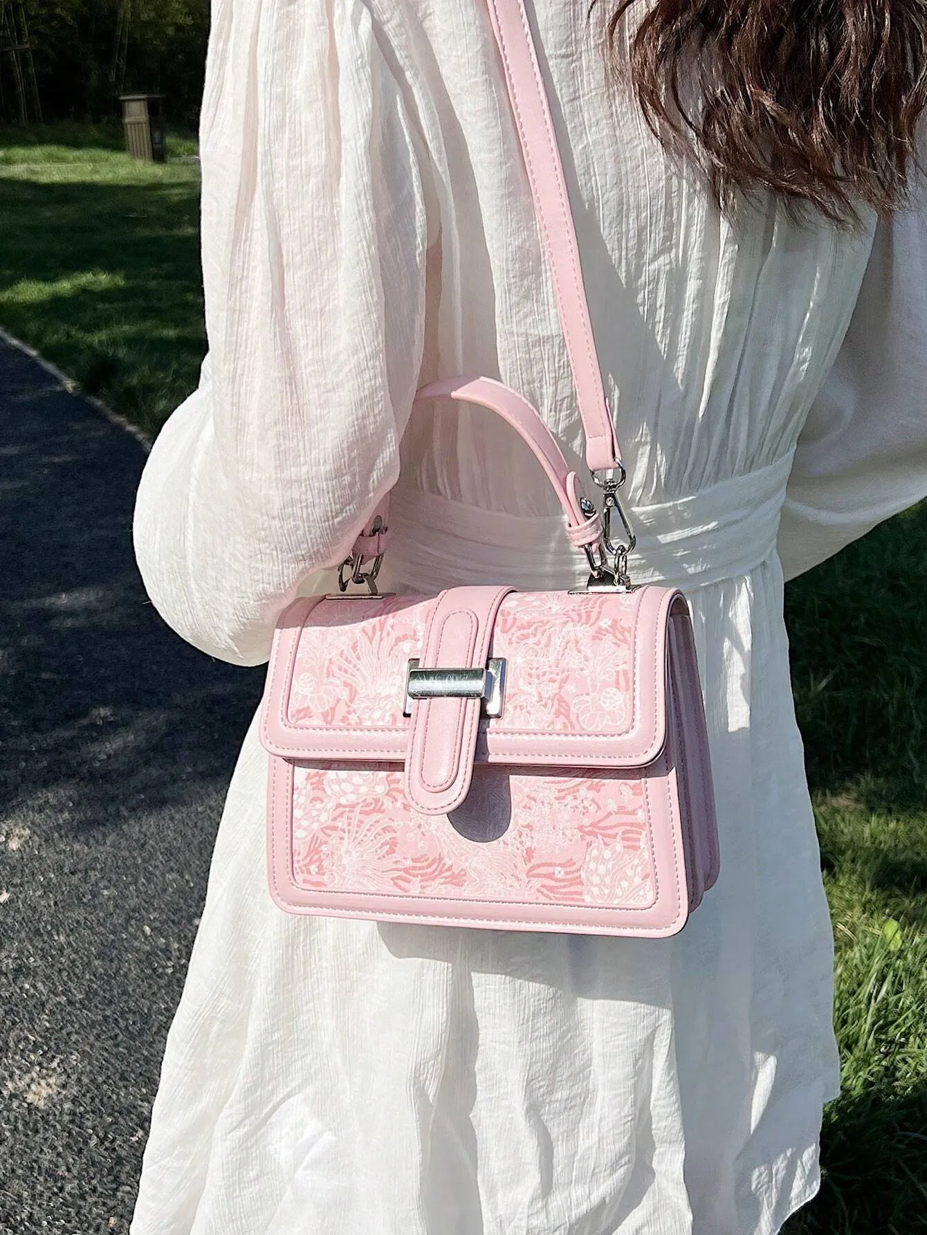 SHEIN Mini Flower Graphic Square Bag Top Handle Flap