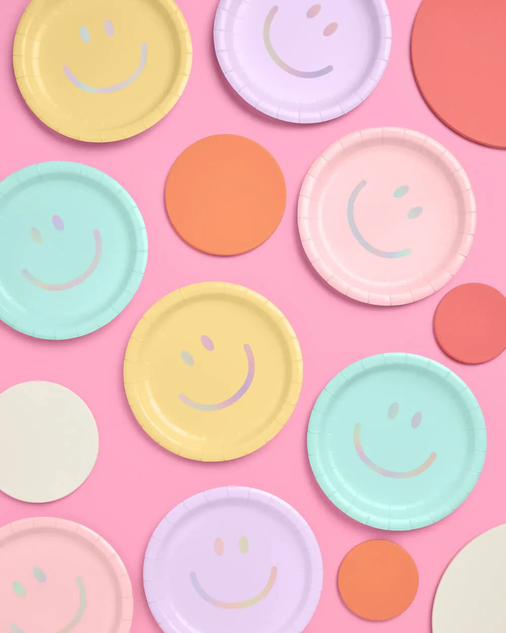 Smiley Plates - 24 paper plates