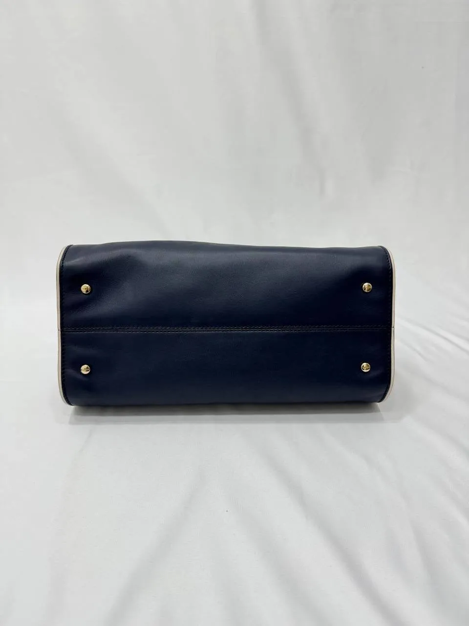 TOD'S Cape Bag In Navy Blue Handbag