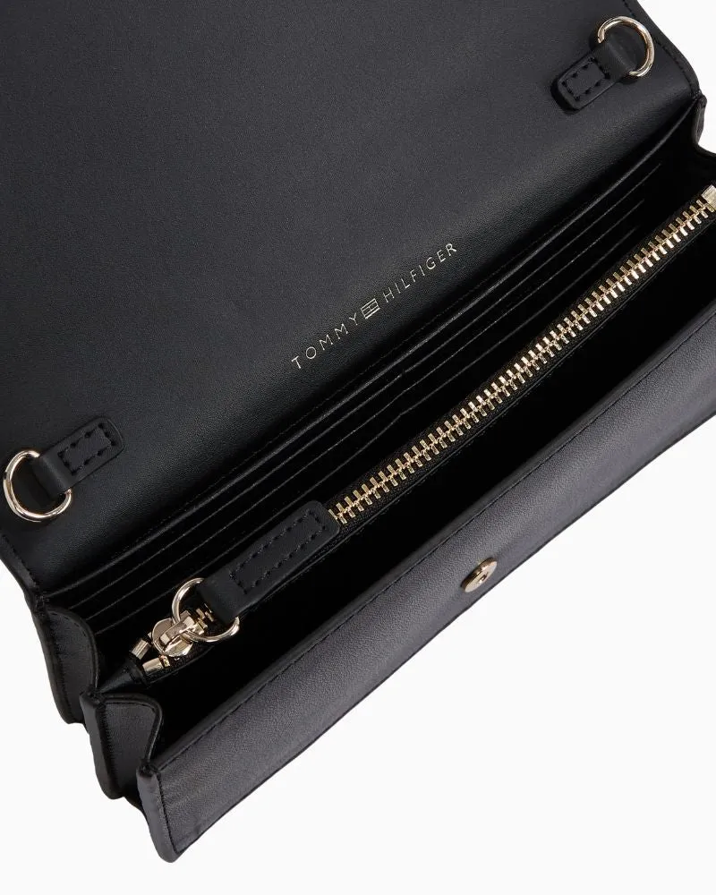 Tommy Hilfiger - TH Heritage Flap Bag