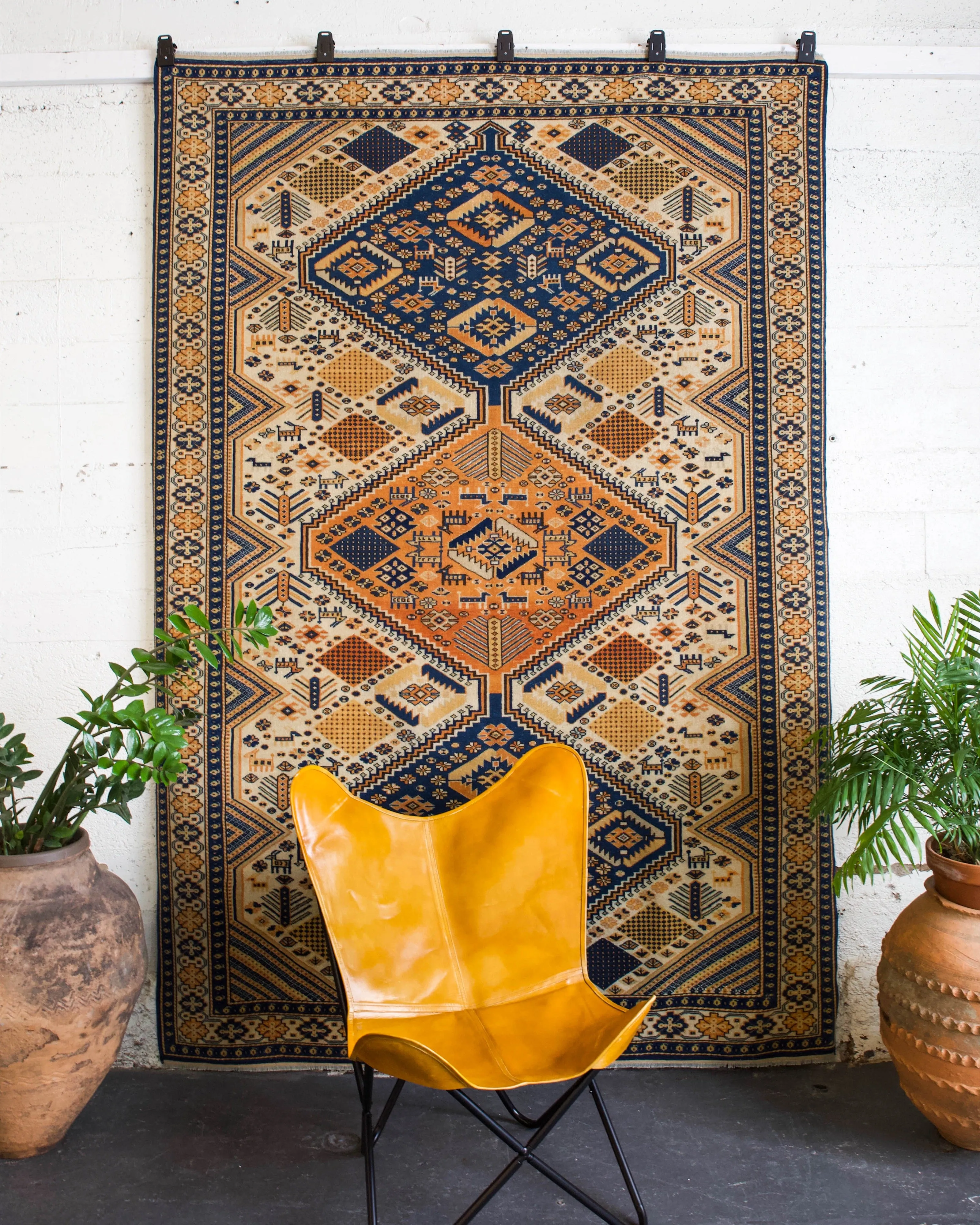 Vintage Anatolian Rug 6'3"x9'4"