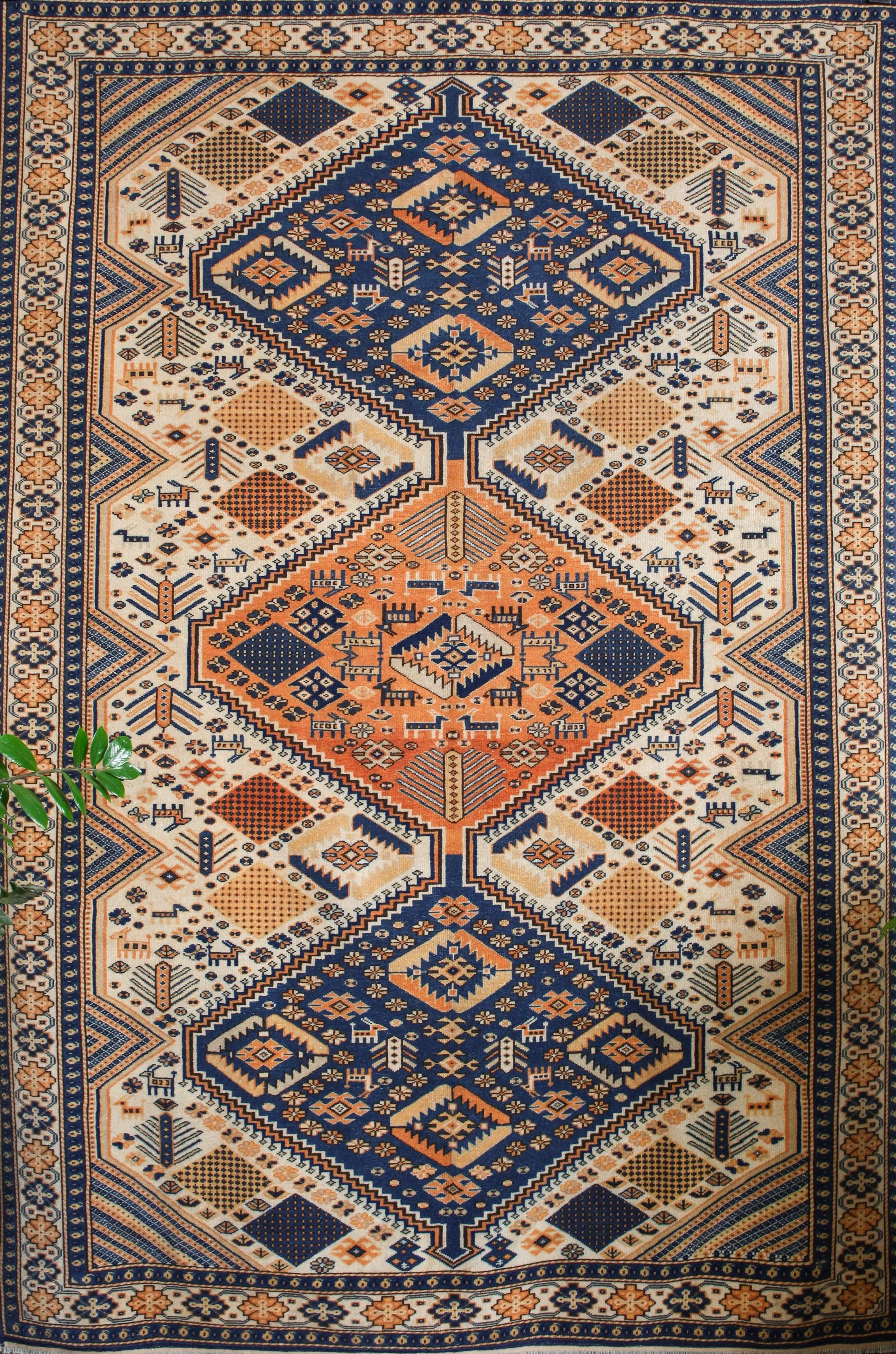 Vintage Anatolian Rug 6'3"x9'4"
